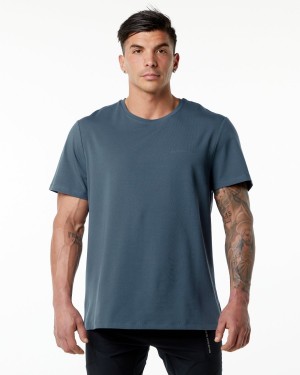 Men's Alphalete Classic Tee Shirts Whale Blue | 1362-CZVMI