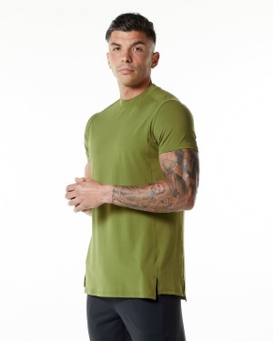 Men's Alphalete Evo Tee Shirts Moss Green | 1932-XTNMZ