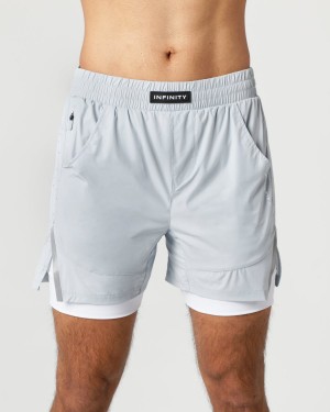 Men's Alphalete Infinity Speed Short 5.5" Shorts Cloud Grey | 2810-FPJLC