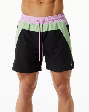 Men's Alphalete Swim Trunk 5.5" Boardshorts Green / Black | 5039-GLSEF