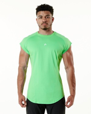 Men's Alphalete Velocity Sleeveless Tee Stringers Atari Green | 9267-JOZWL