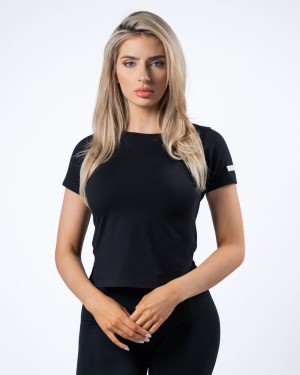 Women's Alphalete Evo Crop Shirts Black | 4971-DWGZP