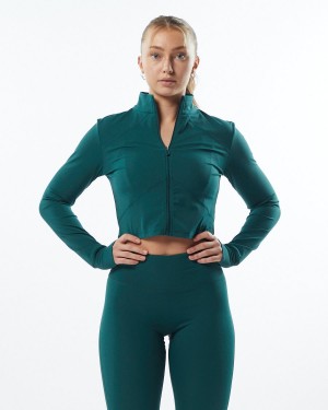 Women's Alphalete Pulse Jacket Jackets Velvet Teal | 2803-COMLF