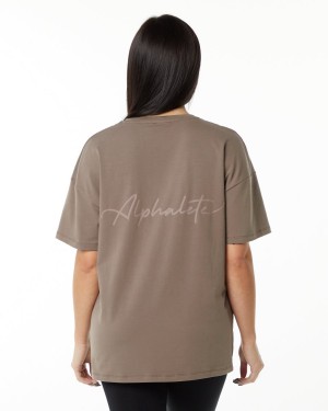 Women's Alphalete Signature Oversized Tee Shirts Mocha | 9462-QNXZR