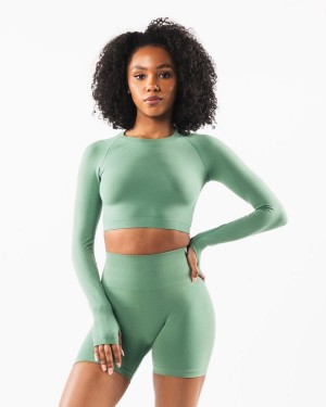 Women's Alphalete Stratus LS Crop Long Sleeve Jade | 9765-PKHCG