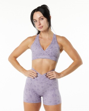 Women's Alphalete Surface Wrap Bra Sports Bra Pebble Print Misty Lilac | 4531-KNPBO