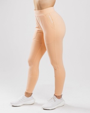 Women's Alphalete Trace Jogger Jogger Cheeky Coral | 7915-BDCFM