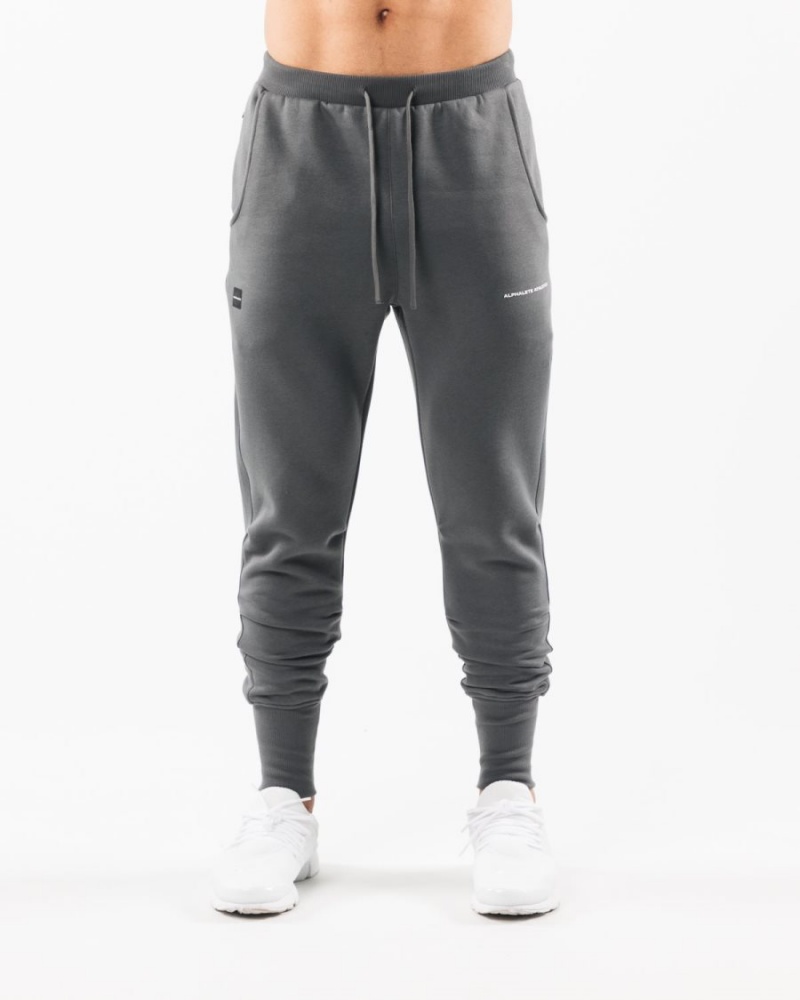 Men's Alphalete Academy Club Jogger Jogger Smoke | 8793-PRNZL