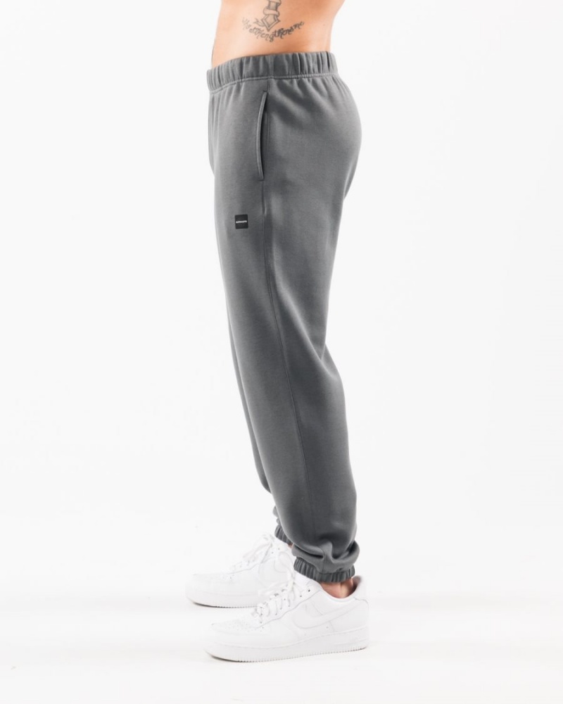 Men's Alphalete Academy Relaxed Jogger Jogger Smoke | 6795-GJHBP