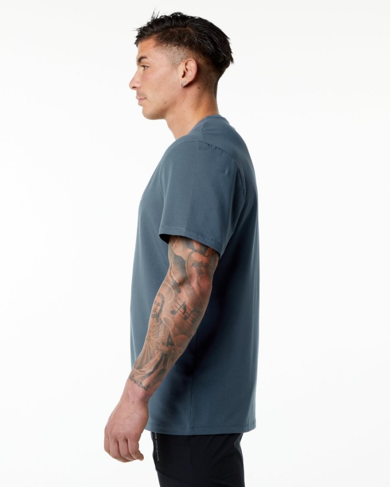 Men's Alphalete Classic Tee Shirts Whale Blue | 1362-CZVMI