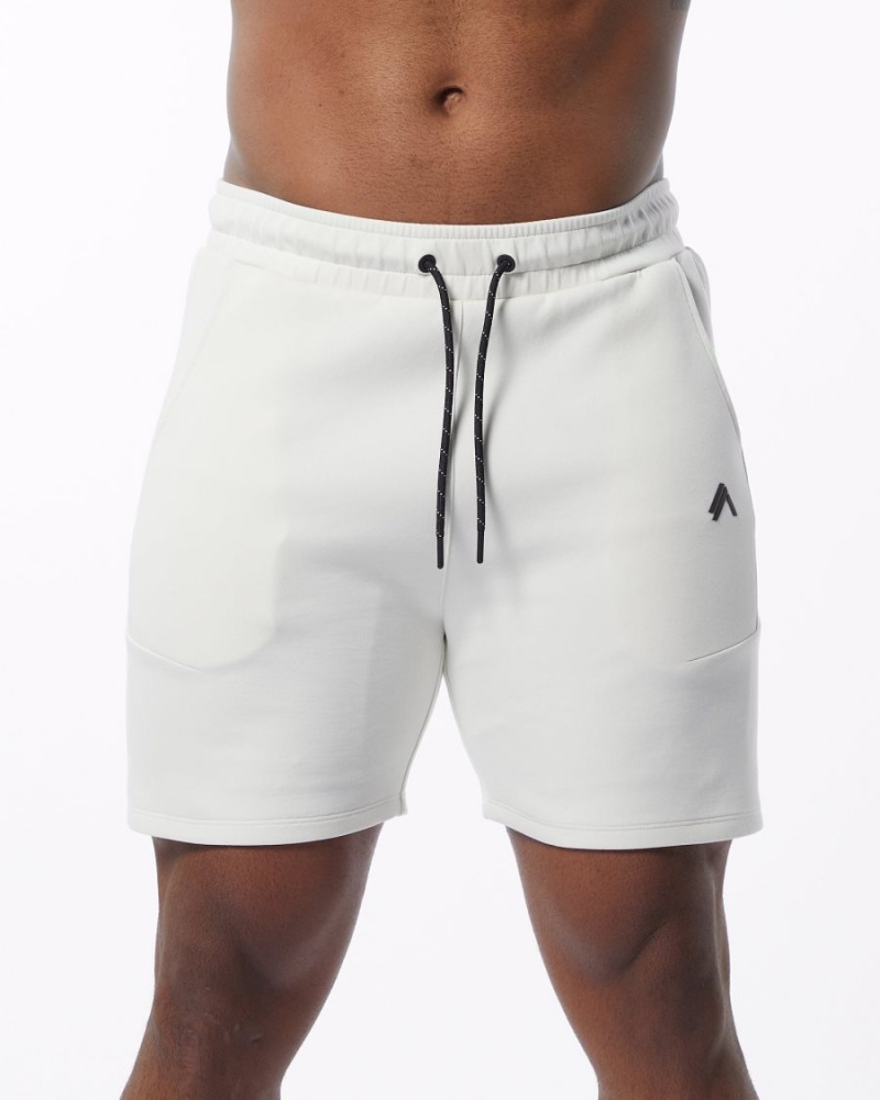 Men\'s Alphalete ELMTS Athletic Short 6" Shorts Cream | 7108-MAWFL