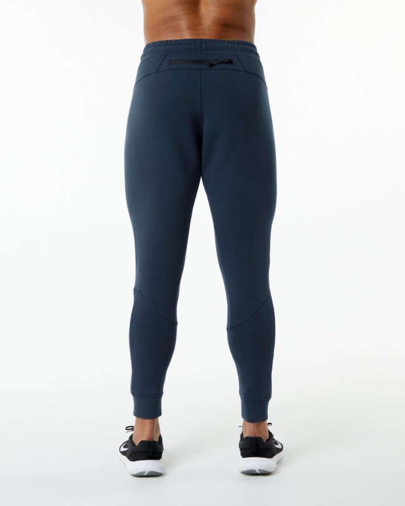 Men's Alphalete ELMTS Cuffed Jogger Jogger Harbor Navy | 1503-RGDKJ