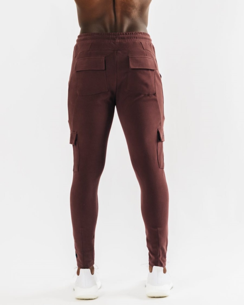 Men's Alphalete Identity Cargo Jogger Mahogany | 9512-AFUTV