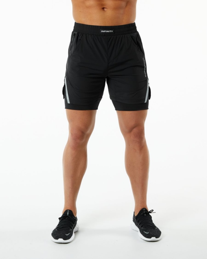 Men's Alphalete Infinity Speed Short 5.5" Shorts Black | 2513-NJSFW