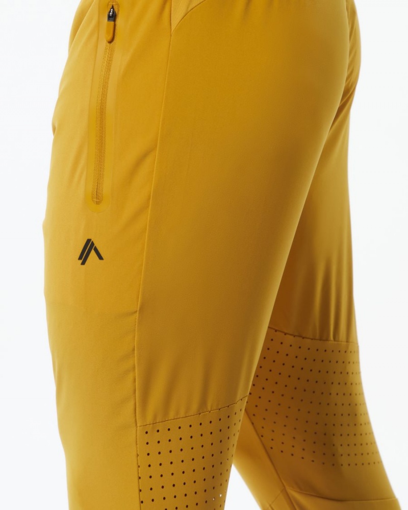 Men's Alphalete Infinity Tech Pant Jogger Exotic Yellow | 6530-FMNBU