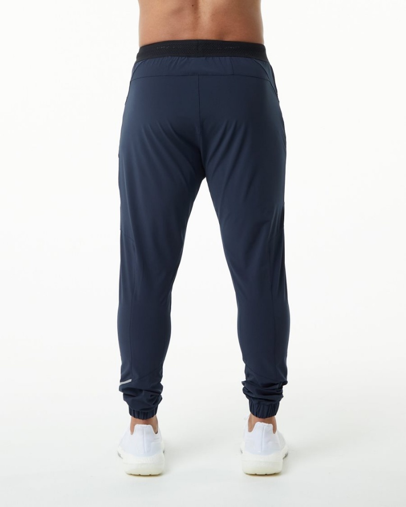 Men's Alphalete Studio Pant Jogger Harbor Navy | 4586-VISKQ