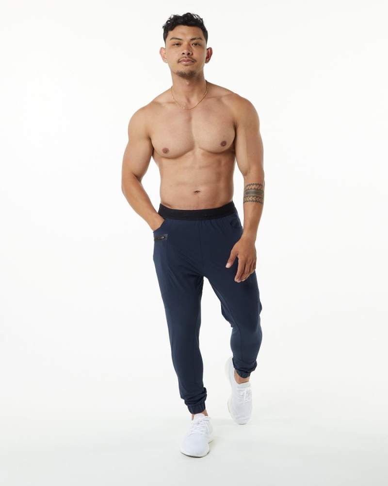 Men's Alphalete Studio Pant Jogger Harbor Navy | 4586-VISKQ