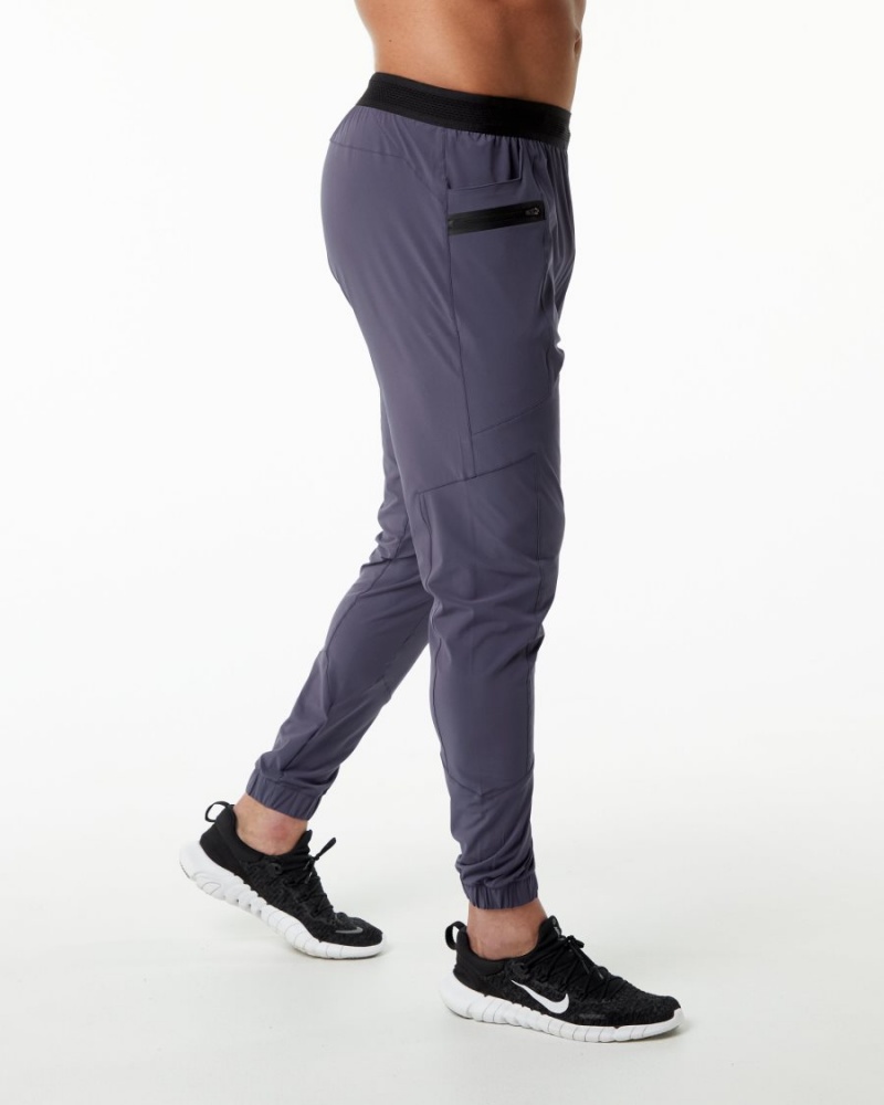 Men's Alphalete Studio Pant Jogger Muted Purple | 7491-NHYSF