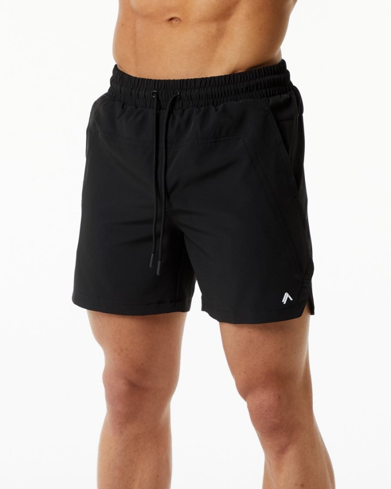 Men's Alphalete Swim Trunk 5.5" Boardshorts Black | 0518-KFVUZ