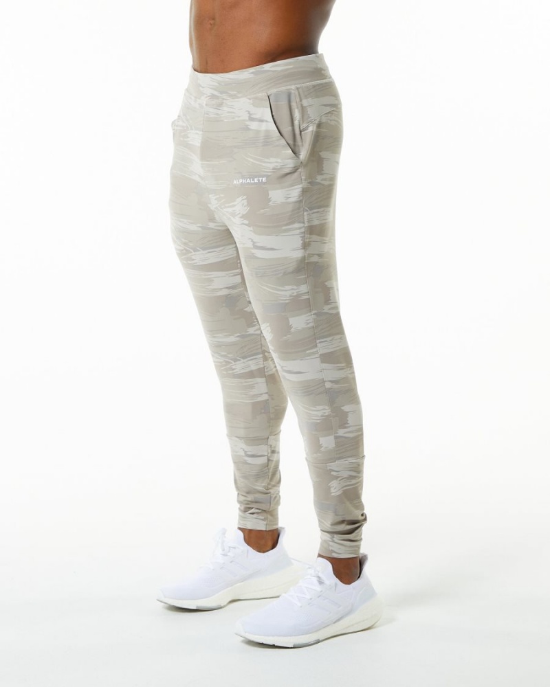 Men's Alphalete Trace Jogger Jogger Desert Canvas Camo | 3596-KEIAY