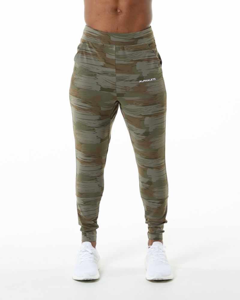 Men\'s Alphalete Trace Jogger Jogger Olive Canvas Camo | 9318-UTAXH