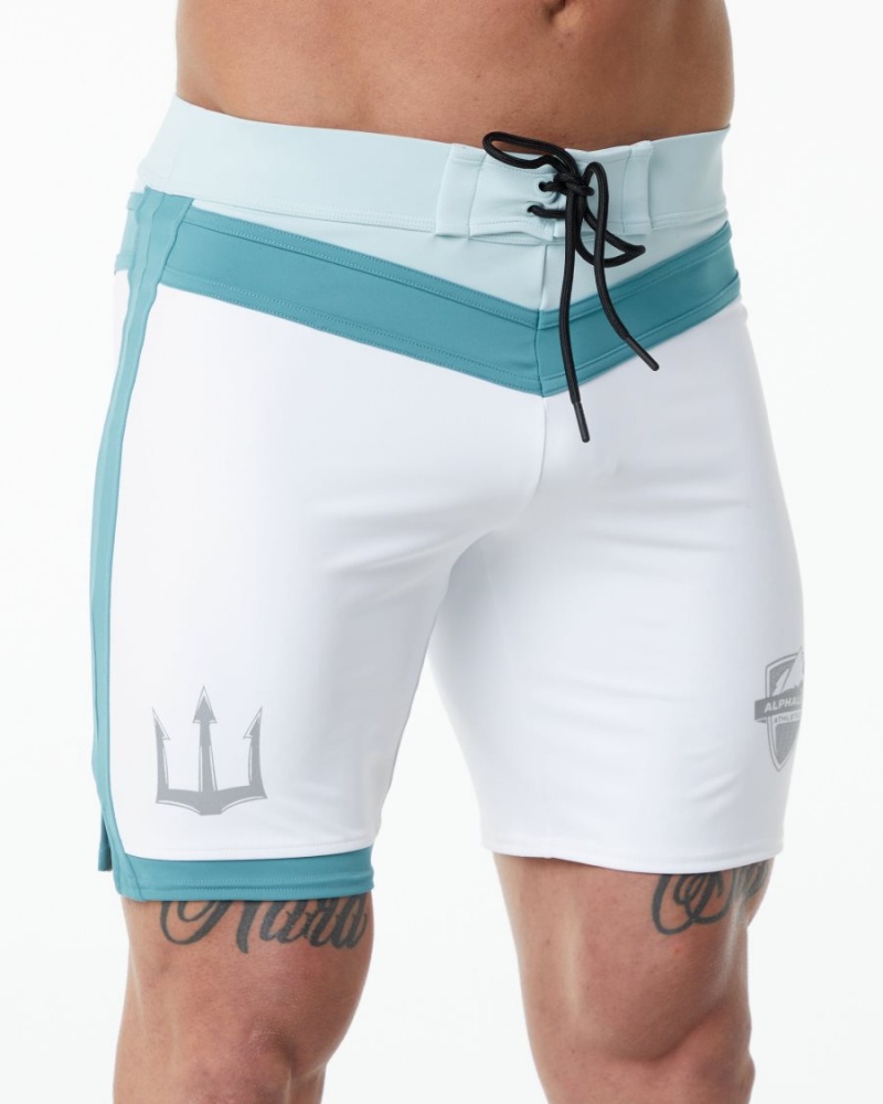 Men's Alphalete Trident Competition Short Boardshorts White | 3971-UQNES