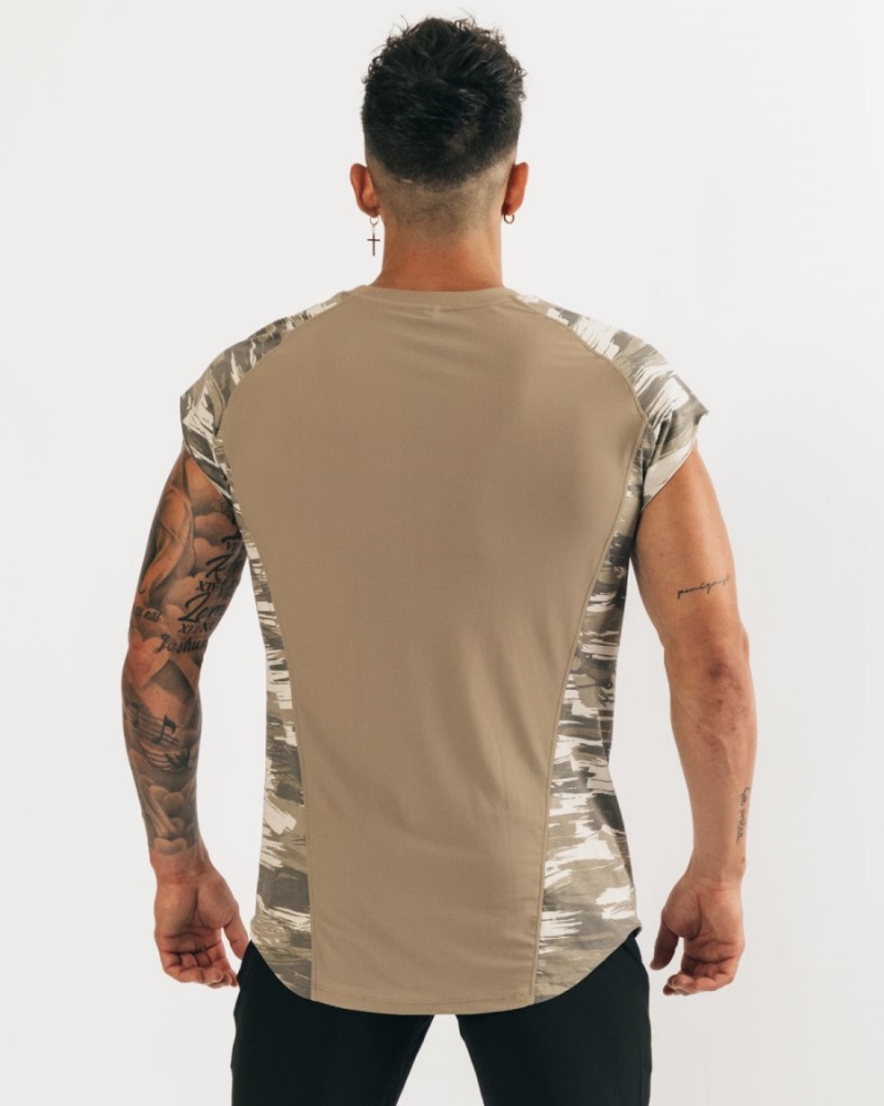 Men's Alphalete Velocity Sleeveless Tee Stringers Tan Canvas Camo | 1758-XOZAD