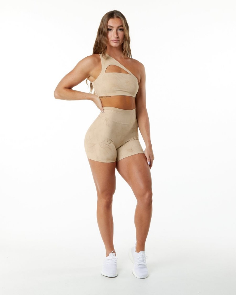 Women's Alphalete Alphalux Wonder Short 6" Shorts Hazelnut | 9513-SIEGY