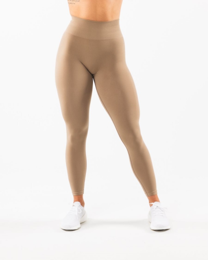 Women's Alphalete Amplify Legging Leggings Chai | 7395-ARLFM