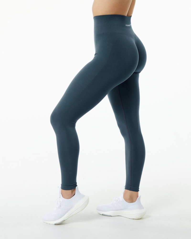 Women's Alphalete Amplify Legging Leggings Whale Blue | 6304-HLZUN