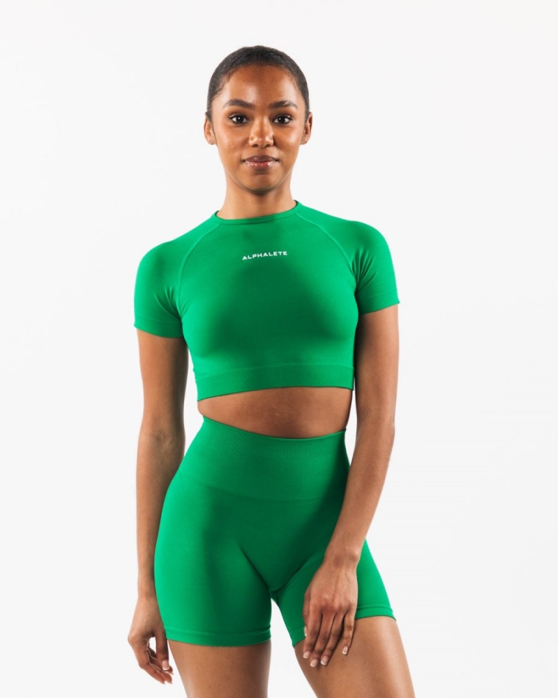 Women\'s Alphalete Amplify SS Crop Shirts Emerald Green | 7348-DQHET