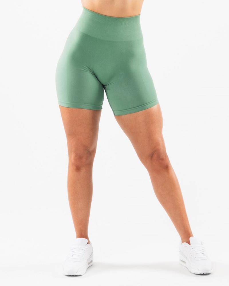 Women's Alphalete Amplify Short 6.5” Shorts Jade | 0714-UEDNZ