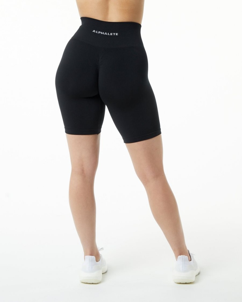 Women's Alphalete Amplify Short 7.5" Shorts Black | 0185-BHNDC