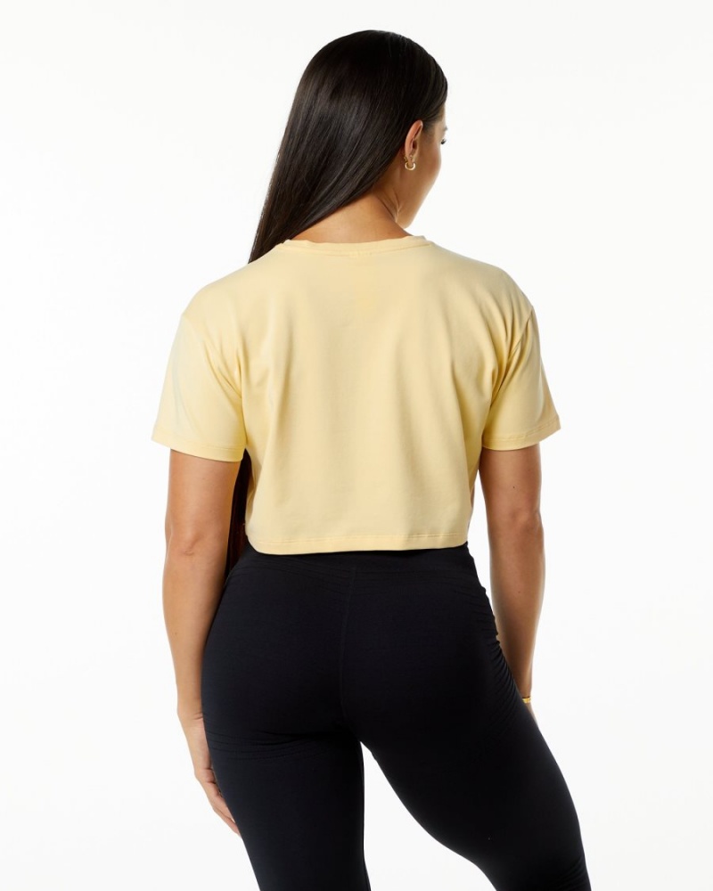 Women's Alphalete Dynasty Crop Shirts Daffodil | 5124-GMDEW