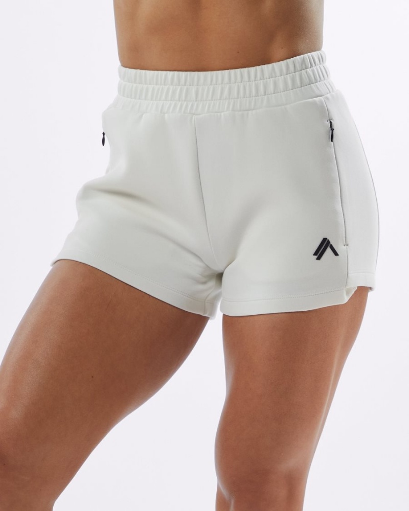 Women\'s Alphalete ELMTS Athletic Short 3.5" Shorts Cream | 2145-FPAOU