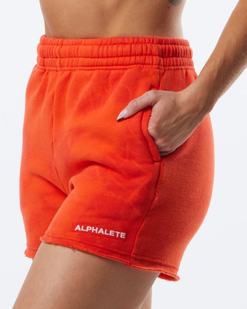 Women's Alphalete HCTS Short 3.5" Shorts Strawberry | 8970-VZXLJ