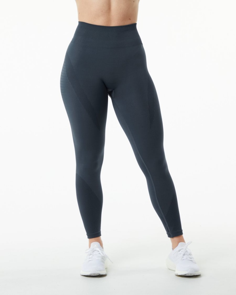 Women's Alphalete Ozone Legging Leggings Carbon | 0764-DNROT