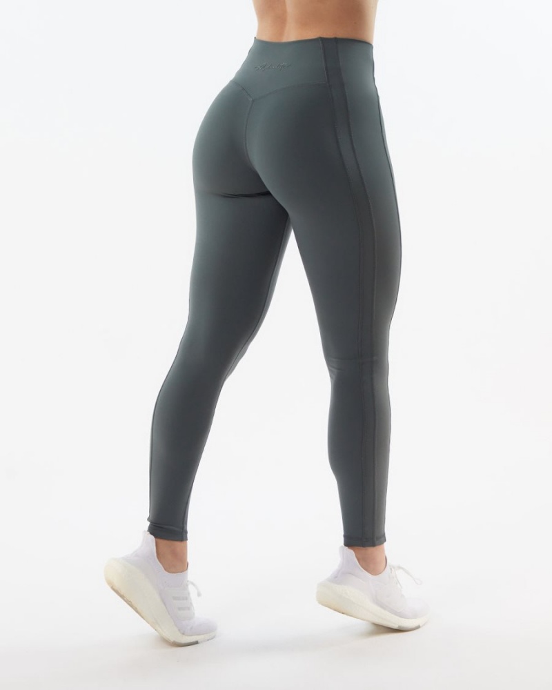 Women\'s Alphalete Pulse Kinetic Legging Leggings Porcelain Grey | 8064-USVQZ