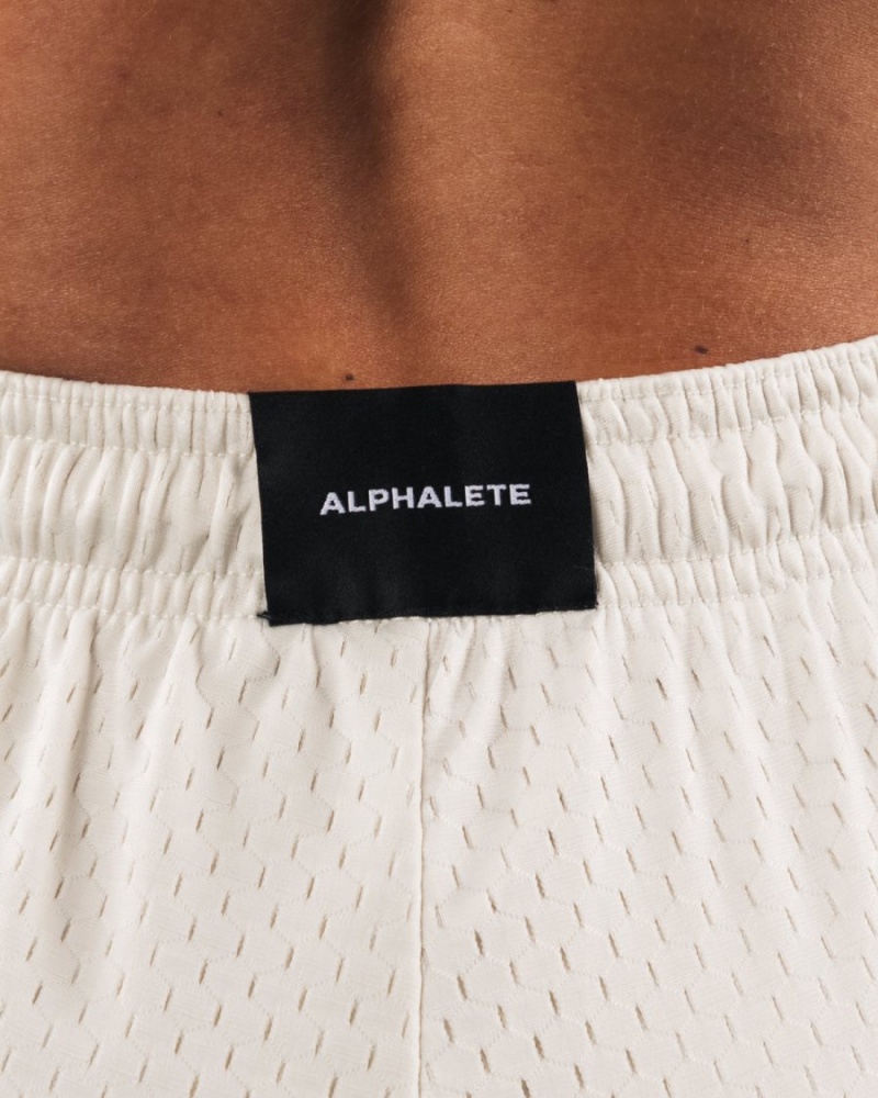 Women's Alphalete Signature Mesh Short 4" Shorts Sea Shell | 1490-EYHQZ