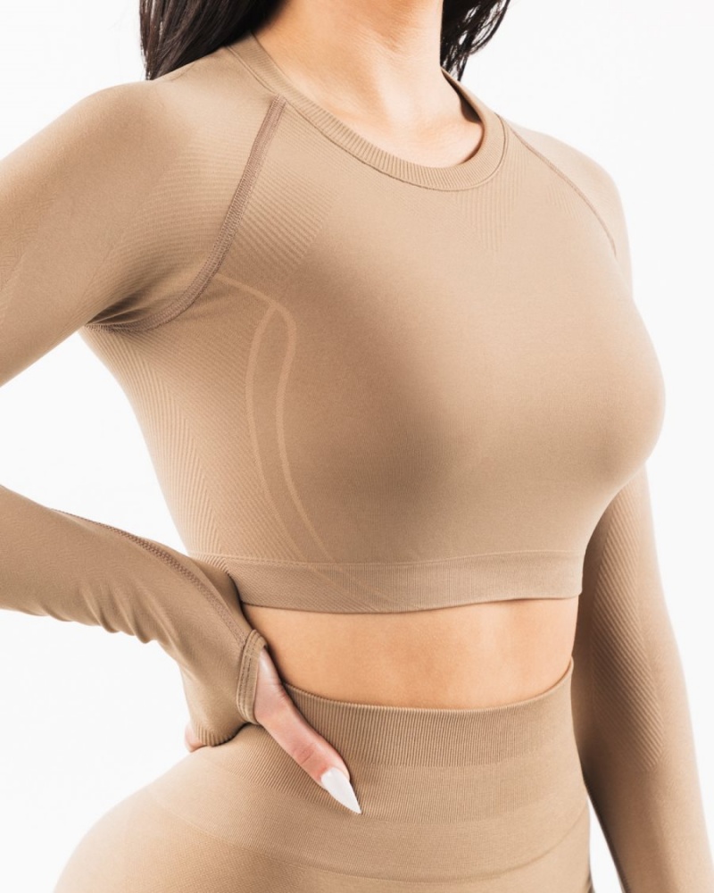 Women's Alphalete Stratus LS Crop Long Sleeve Chai | 5291-PBJOI