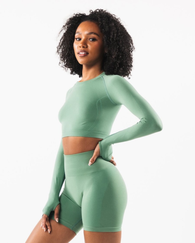 Women's Alphalete Stratus LS Crop Long Sleeve Jade | 9765-PKHCG