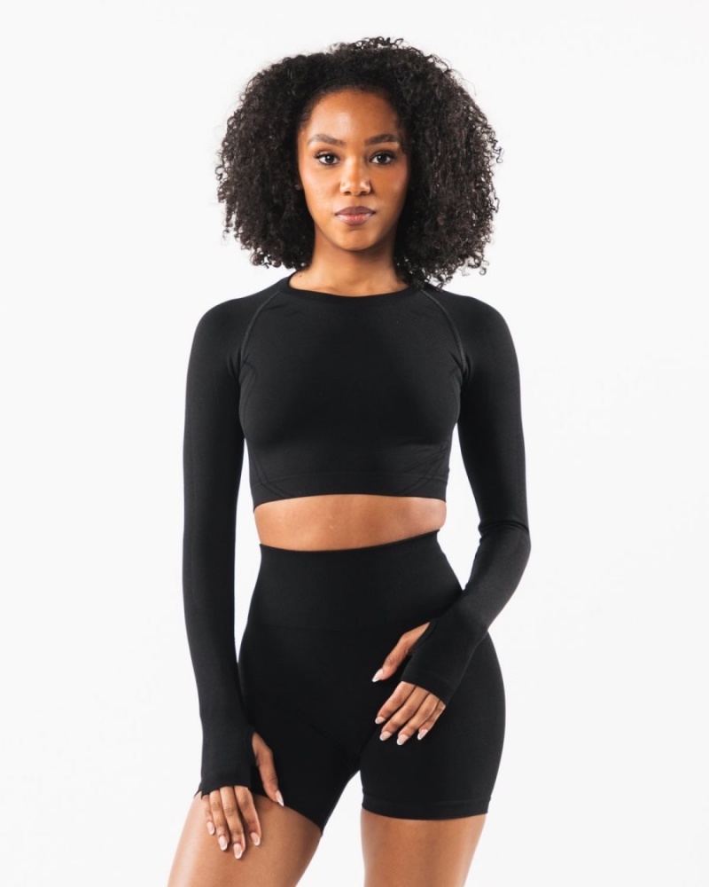 Women\'s Alphalete Stratus LS Crop Long Sleeve Black | 4027-XFOEI