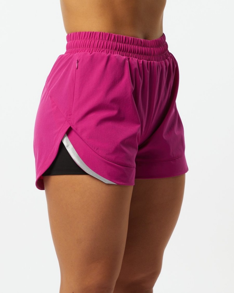 Women's Alphalete Stride Short 3" Shorts Arcade Pink | 6958-WGEQB