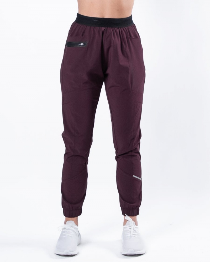 Women\'s Alphalete Studio Pant Jogger Burgundy | 7902-YROSD