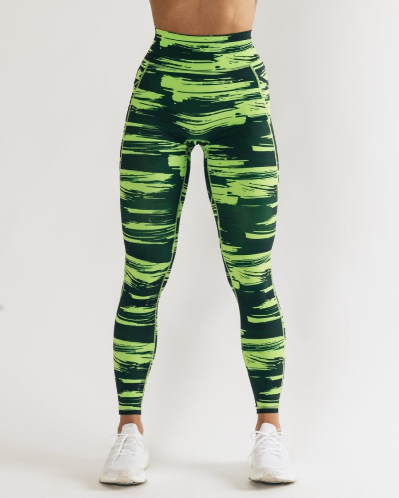 Women\'s Alphalete Surface Pocket Legging Leggings Volt Canvas Camo | 7853-PWLVM