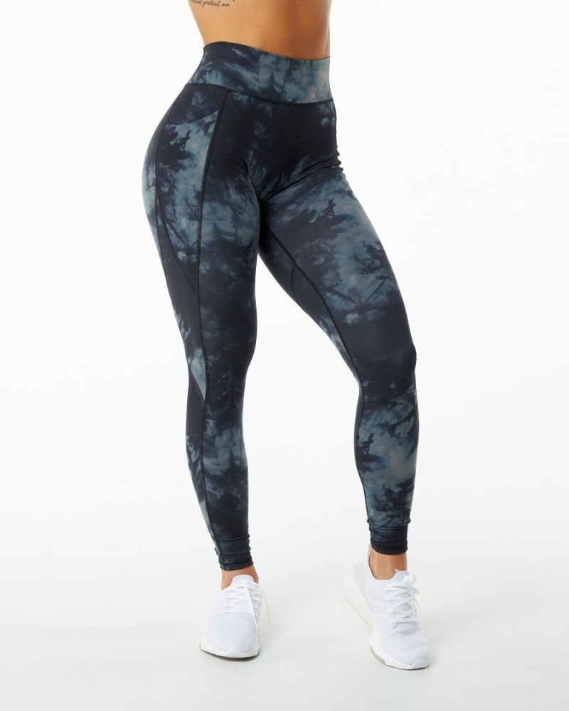 Women's Alphalete Surface Pocket Legging 29" Leggings Black Oil Stain | 1570-CBJYM