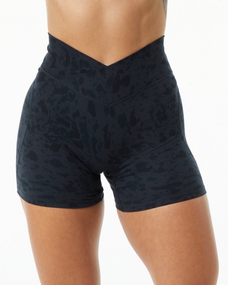 Women\'s Alphalete Surface Power Short 5" Shorts Pebble Print Black | 9186-JIUOK